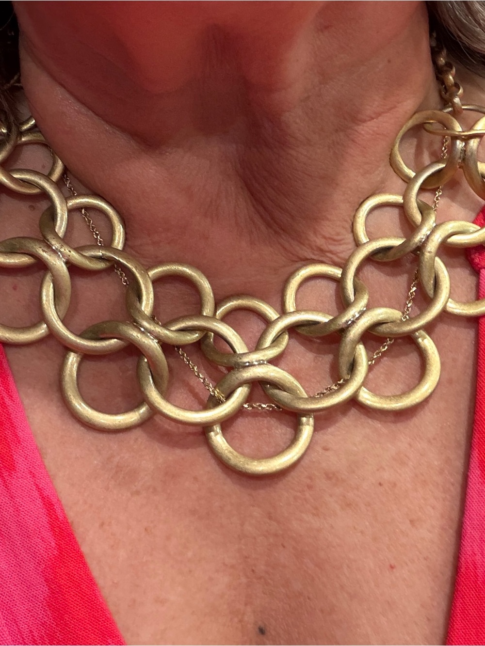 Stella & Dot Vintage Gold Interlocking Circle Statement Necklace